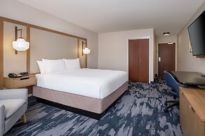 Fairfield Inn and Suites by Marriott Denton