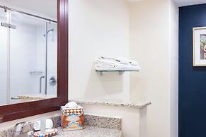 Courtyard by Marriott Toluca Airport