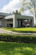 Courtyard by Marriott Toluca Airport