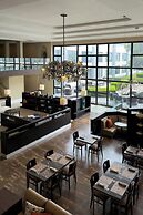 Courtyard by Marriott Toluca Airport