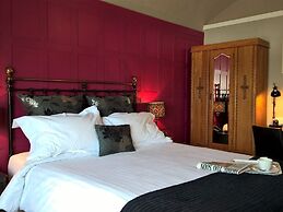 Lifton Hall