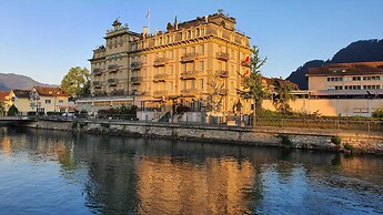 Central Continental Hotel