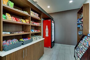 Holiday Inn Express & Suites Lake Worth by IHG