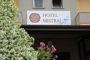 Hotel Mistral
