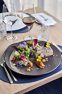 Le Richebourg Hotel Restaurant & Spa