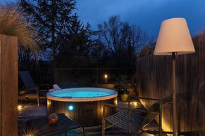 Le Richebourg Hotel Restaurant & Spa