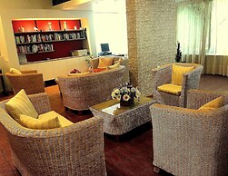 Caravel Apartment Hotel