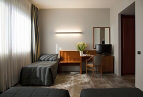 Hotel Zone