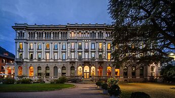 Palace Hotel