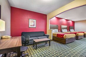 Econo Lodge And Suites