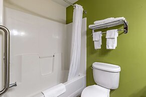 Sleep Inn & Suites Pleasant Hill - Des Moines