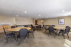 Sleep Inn & Suites Pleasant Hill - Des Moines