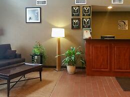 Sleep Inn & Suites Pleasant Hill - Des Moines