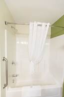 Sleep Inn & Suites Pleasant Hill - Des Moines