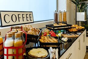 Hotel Clement Barajas