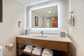 Holiday Inn Express Mobile I-65 by IHG