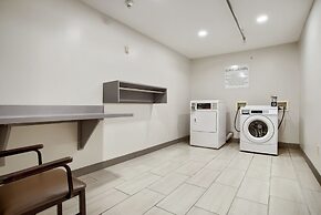 Holiday Inn Express Mobile I-65 by IHG