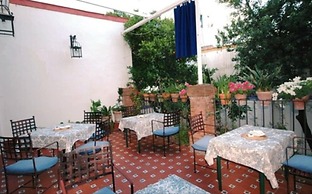 Casa de los Azulejos
