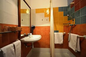 Casa de los Azulejos