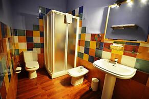 Casa de los Azulejos