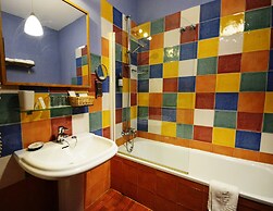 Casa de los Azulejos