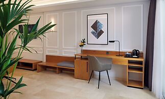 Grupotel Playa de Palma Suites & Spa