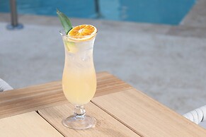voco Surfside Aruba by IHG
