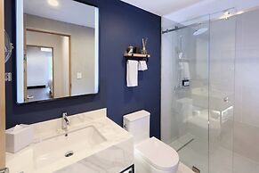 voco Surfside Aruba by IHG