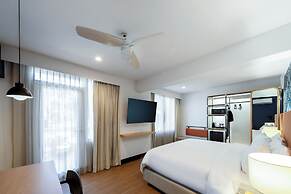 voco Surfside Aruba by IHG