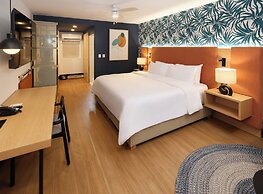 voco Surfside Aruba by IHG