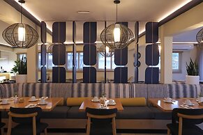 voco Surfside Aruba by IHG