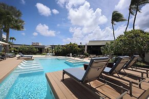 voco Surfside Aruba by IHG