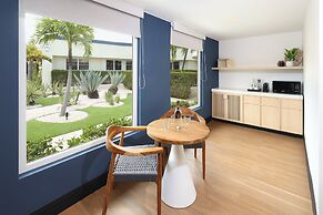 voco Surfside Aruba by IHG