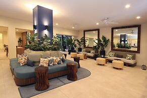 voco Surfside Aruba by IHG
