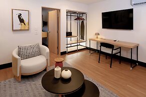 voco Surfside Aruba by IHG