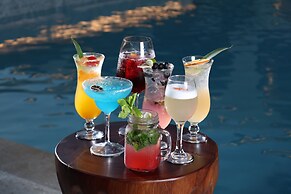 voco Surfside Aruba by IHG