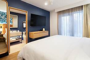 voco Surfside Aruba by IHG