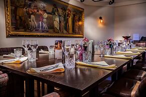 The Castle Hotel, Conwy, North Wales