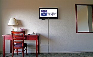 Knights Inn Kamloops