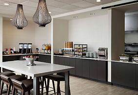 Hilton Garden Inn Boston-Burlington