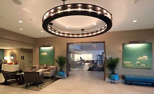 DoubleTree by Hilton Hotel Galveston Beach