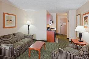 Holiday Inn Express & Suites Kent - University Area by IHG