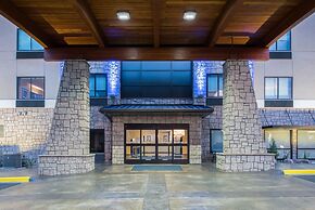 Holiday Inn Express Hotel & Suites Bismarck by IHG