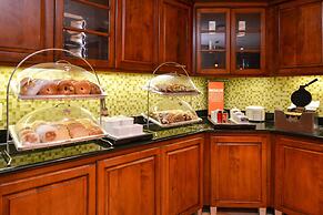 Hampton Inn & Suites Fredericksburg South