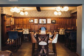 White Lion Royal Hotel