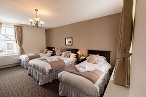 White Lion Royal Hotel