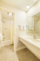 Town and Country Inn & Resort