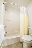 Town and Country Inn & Resort