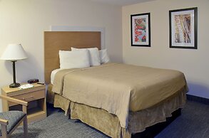 Town and Country Inn & Resort