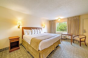 Town and Country Inn & Resort